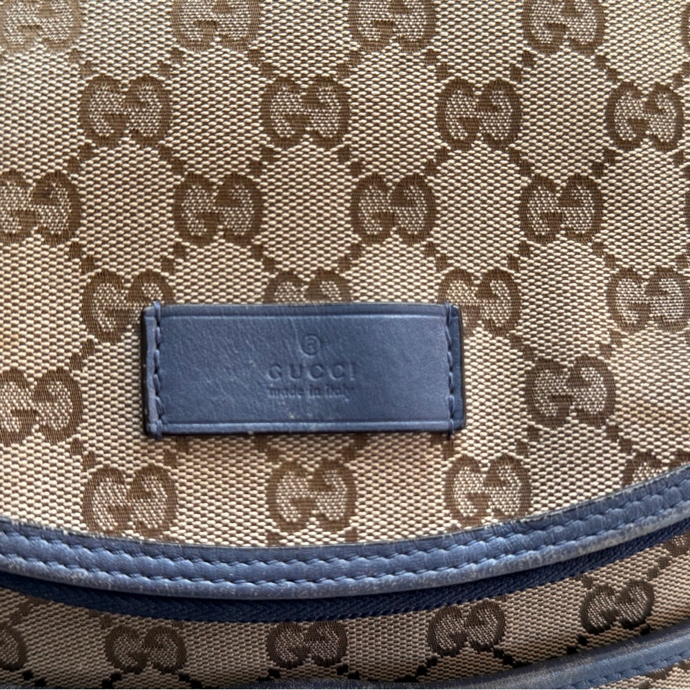 Gucci Beige Monogram Diaper Bag - Picture 3 of 6